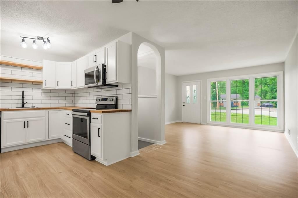 4742 Norton Circle — photo 5