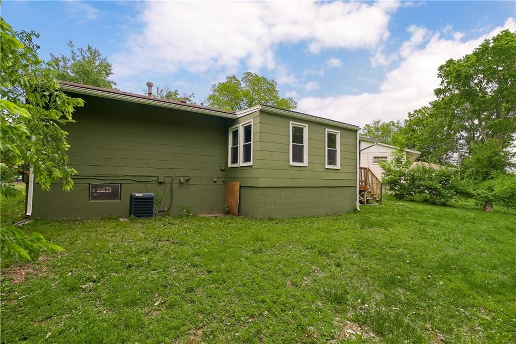 4742 Norton Circle — photo 19