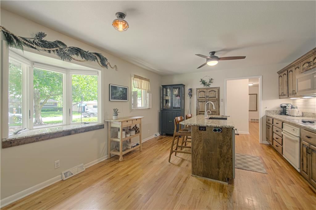 922 Ridgeway Drive — photo 11