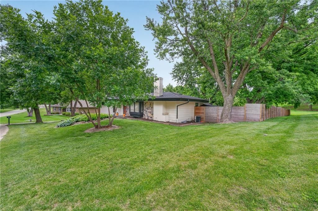 10737 Countryside Drive — photo 5