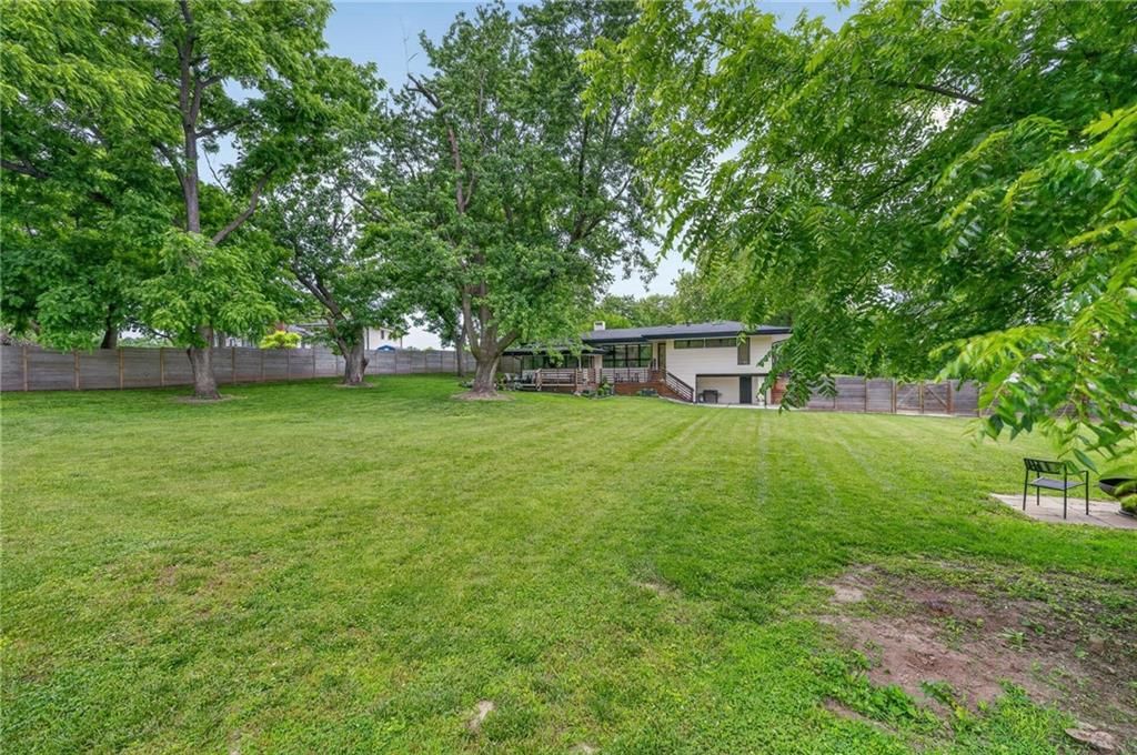 10737 Countryside Drive — photo 52