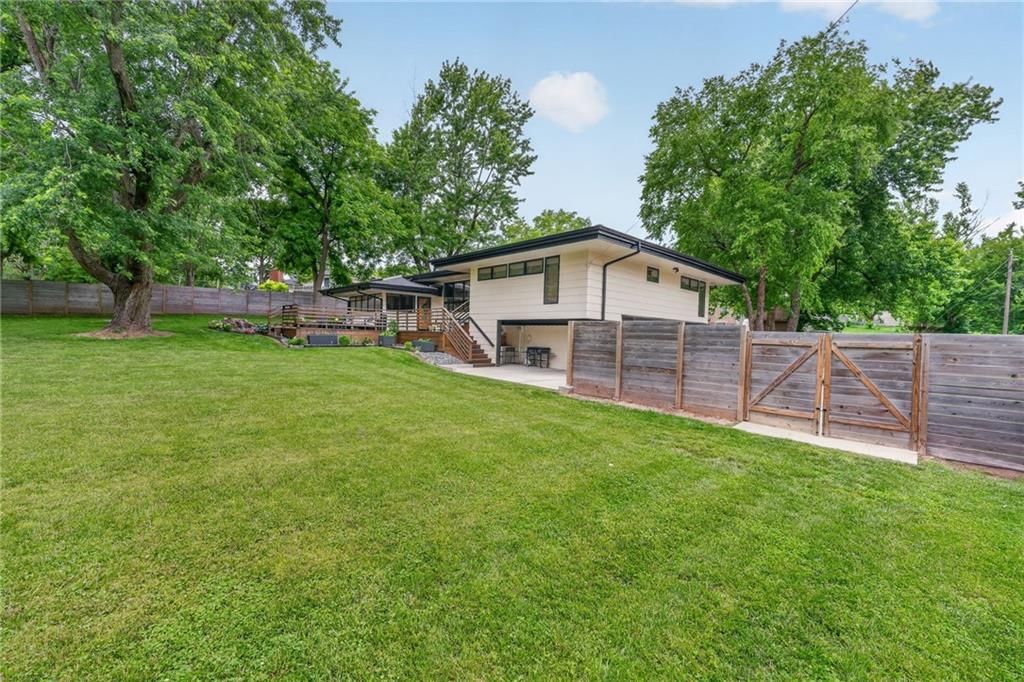 10737 Countryside Drive — photo 54