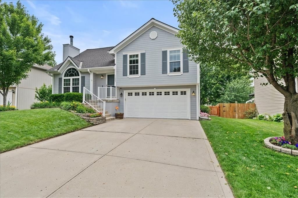 11027 N Mckinley Avenue — photo 2