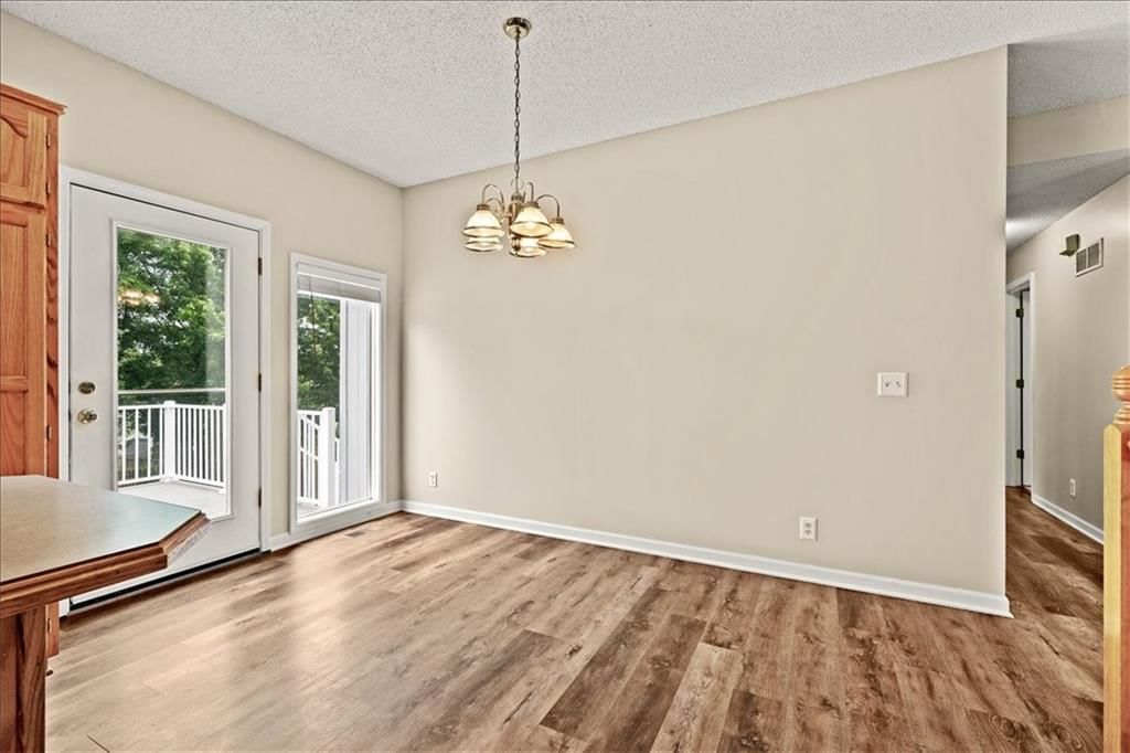 11027 N Mckinley Avenue — photo 10