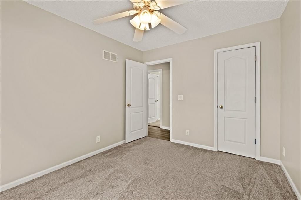 11027 N Mckinley Avenue — photo 20