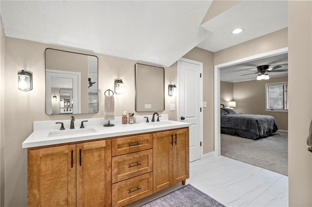 2108 SW Brookshire Drive — photo 26