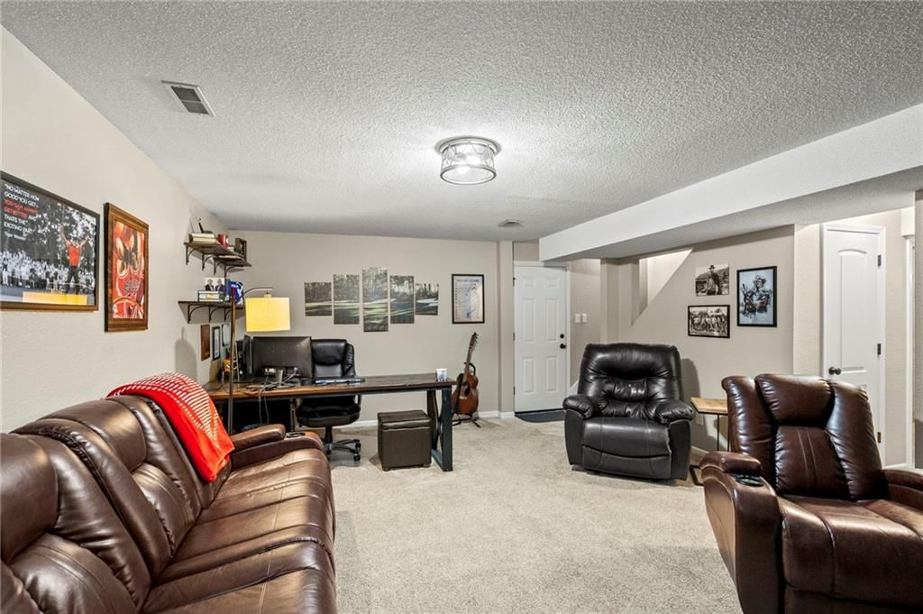 2108 SW Brookshire Drive — photo 29