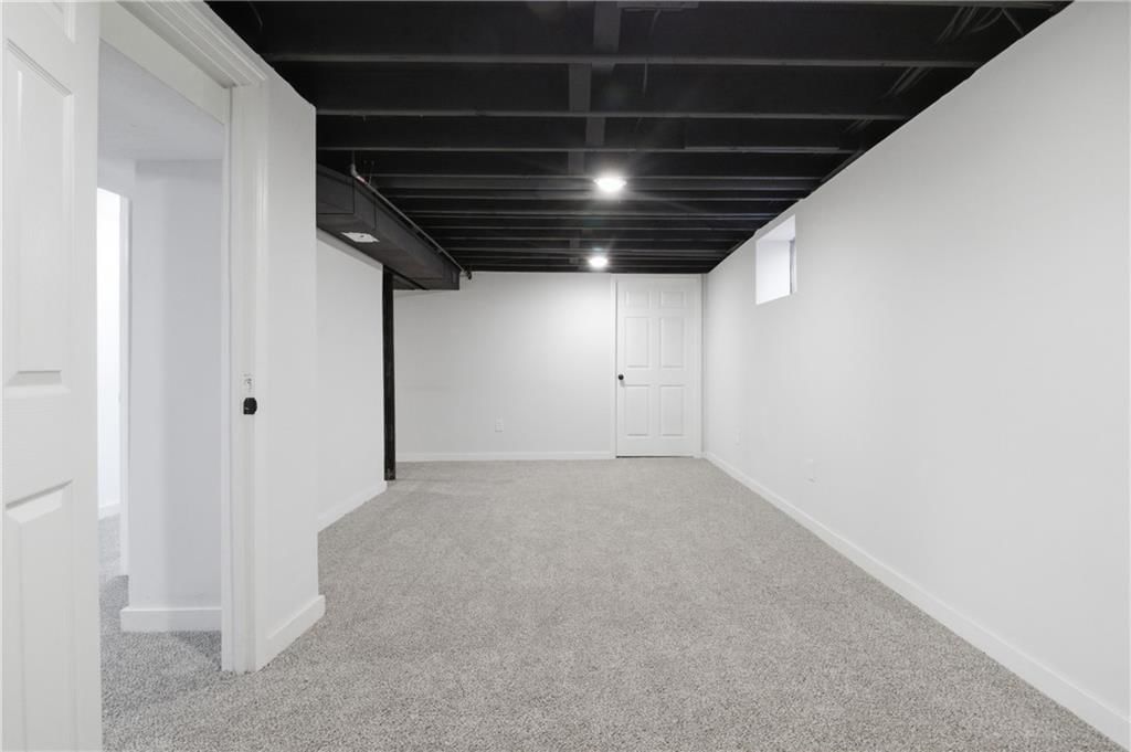 8012 Elm Avenue — photo 34
