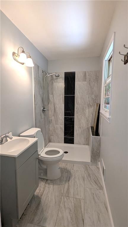 8933 Hunter Street — photo 34