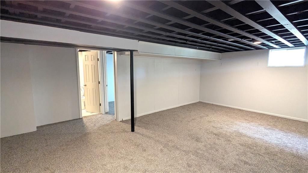 8933 Hunter Street — photo 37