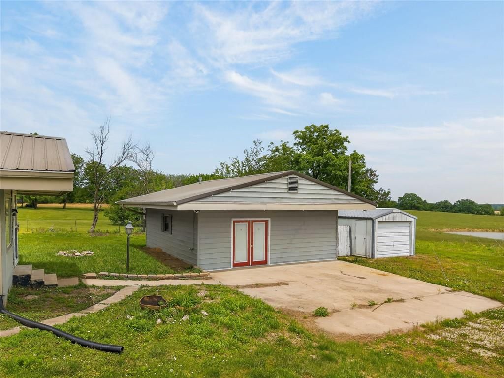 12376 Liv 302 Road — photo 4