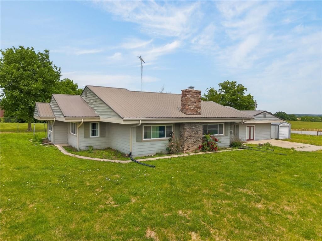 12376 Liv 302 Road — photo 6