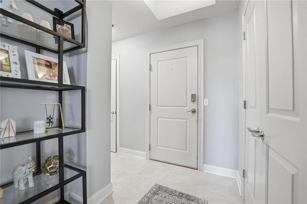 3800 N Mulberry Drive — photo 4
