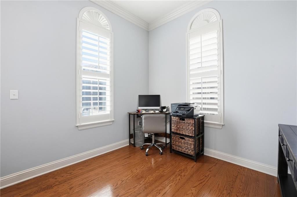 3800 N Mulberry Drive — photo 14