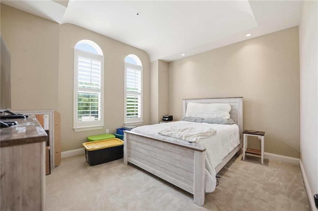 3800 N Mulberry Drive — photo 20