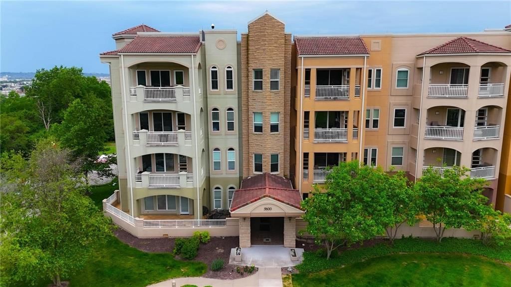 3800 N Mulberry Drive — photo 25