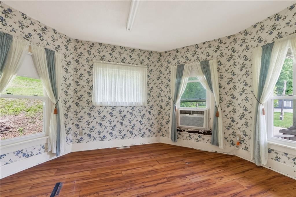 401 N Adams Street — photo 10