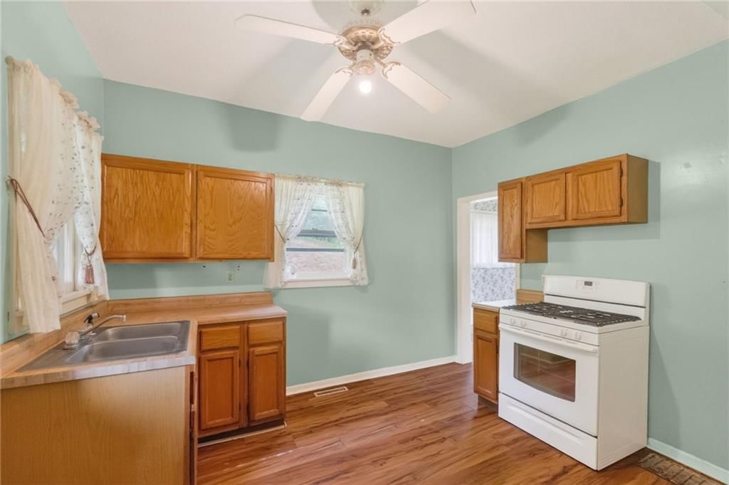 401 N Adams Street — photo 14