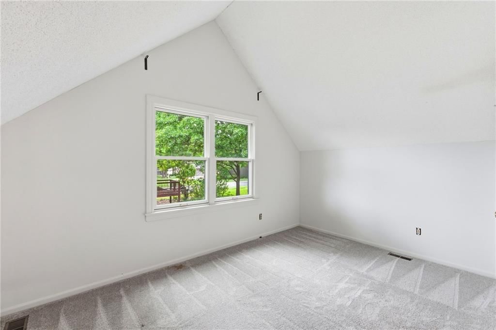 11809 Rosehill Road — photo 27