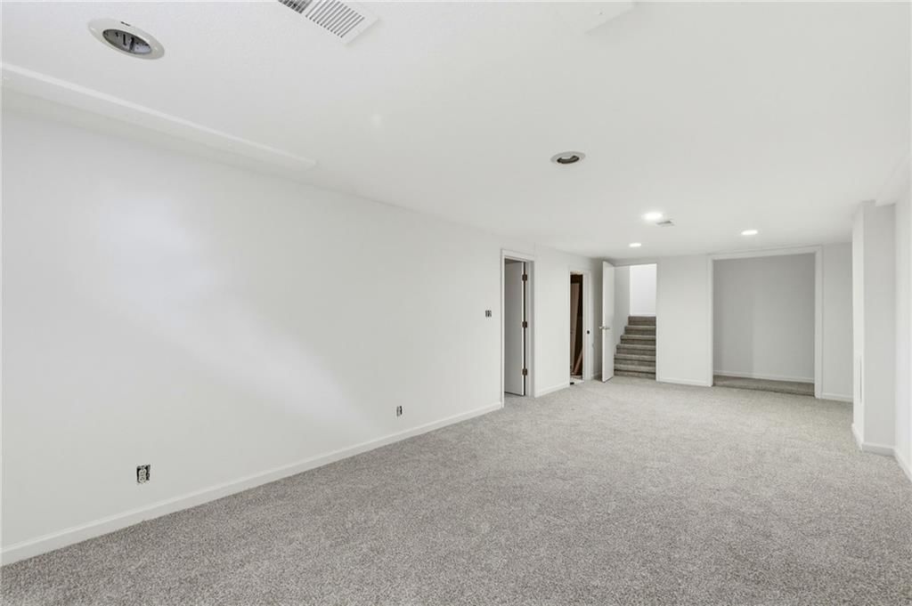 11809 Rosehill Road — photo 28