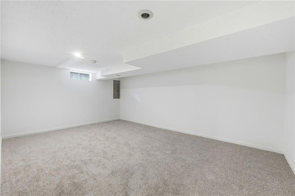 11809 Rosehill Road — photo 29
