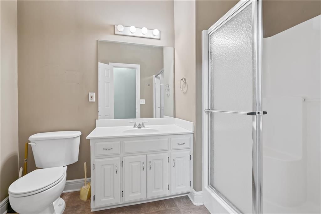 1709 Cambridge Circle — photo 33