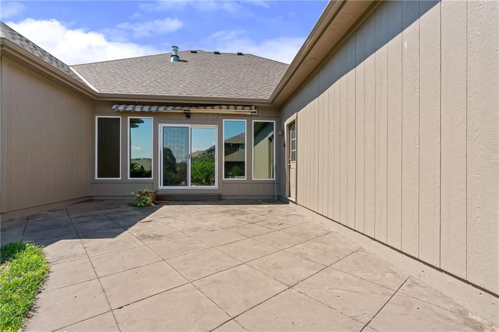 1709 Cambridge Circle — photo 39