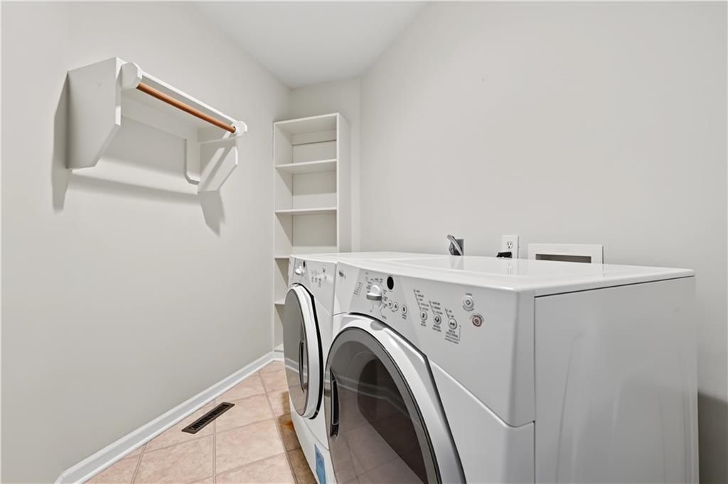 15727 S Widmer Street — photo 23