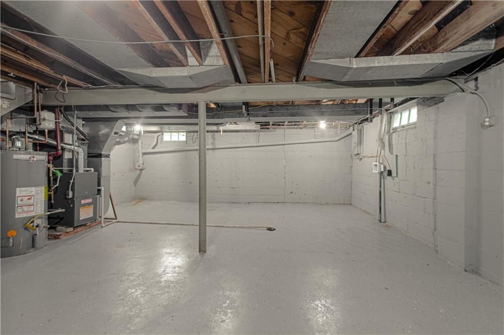 8111 Ward Parkway Plaza — photo 18