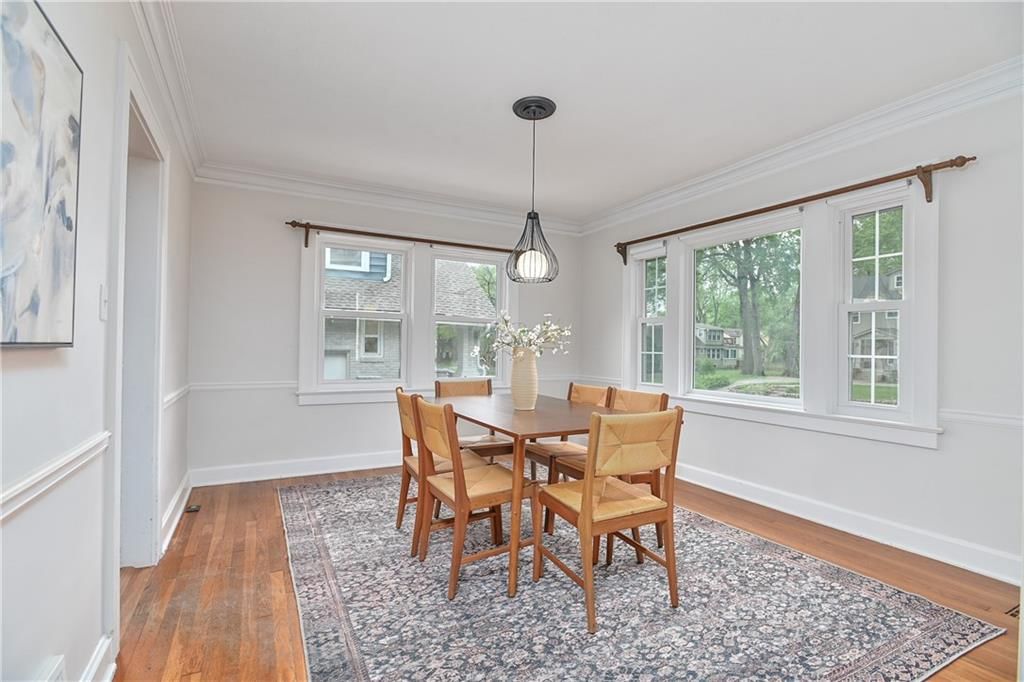 7530 Oak Street — photo 9