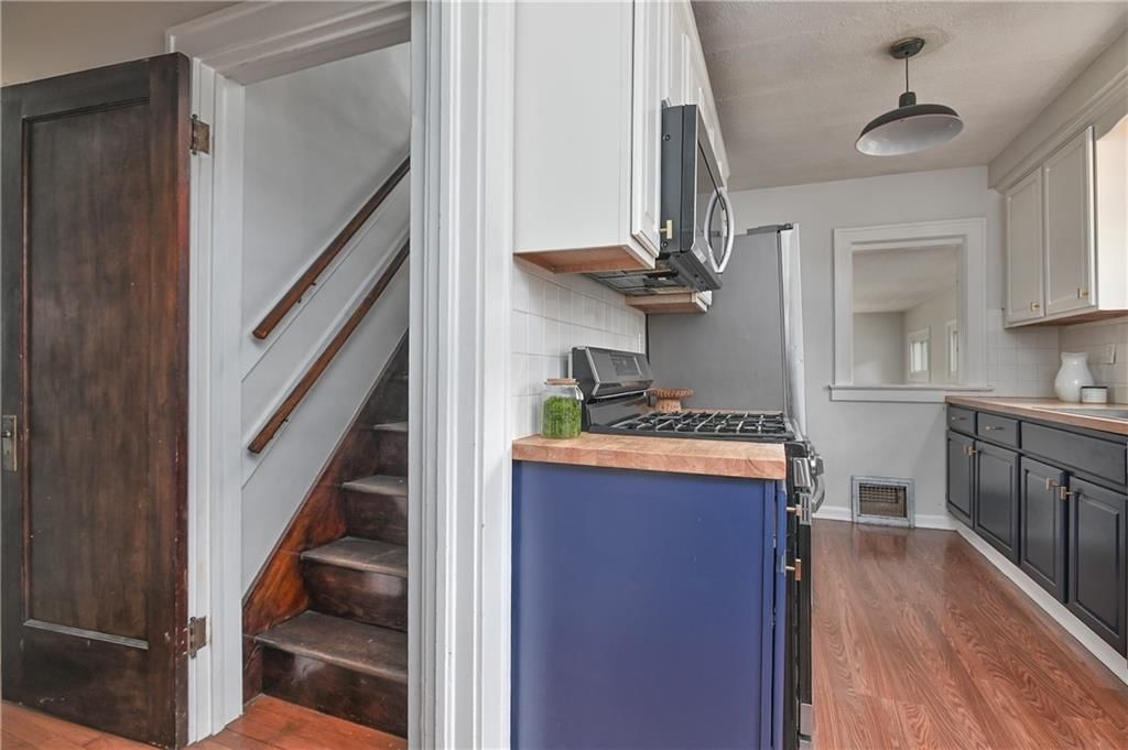 7530 Oak Street — photo 16