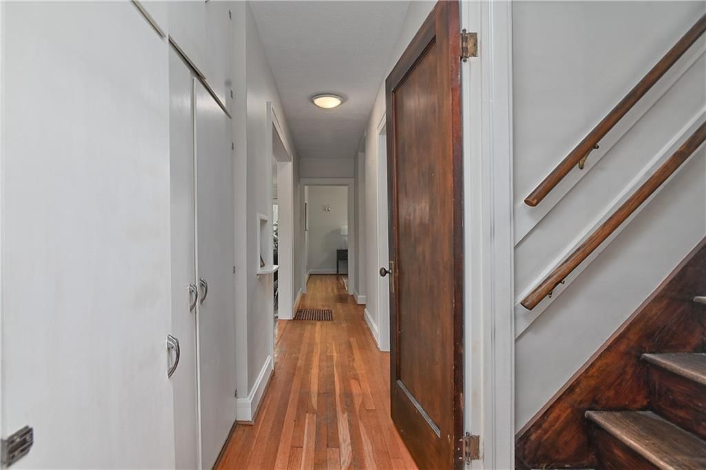 7530 Oak Street — photo 17