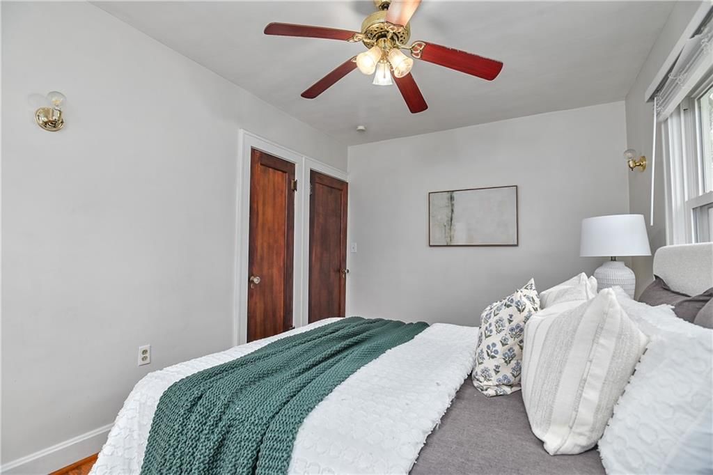 7530 Oak Street — photo 19