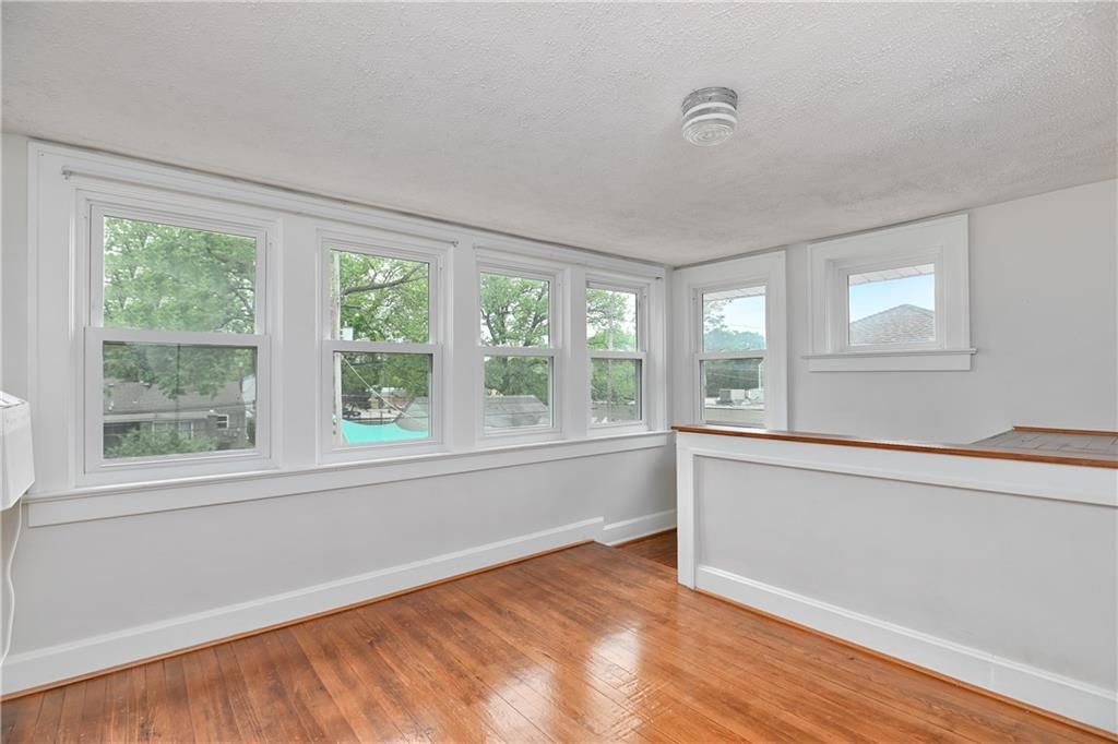 7530 Oak Street — photo 24