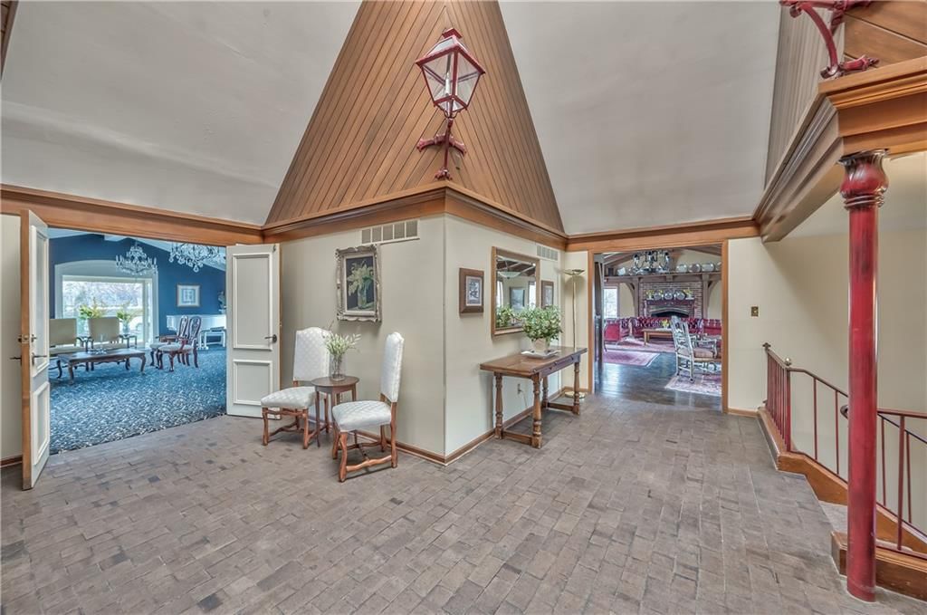 10746 Glenwood Street — photo 23