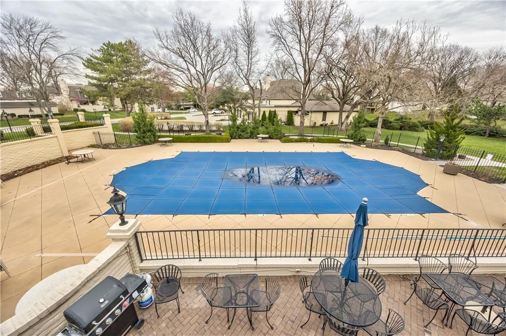 10746 Glenwood Street — photo 26