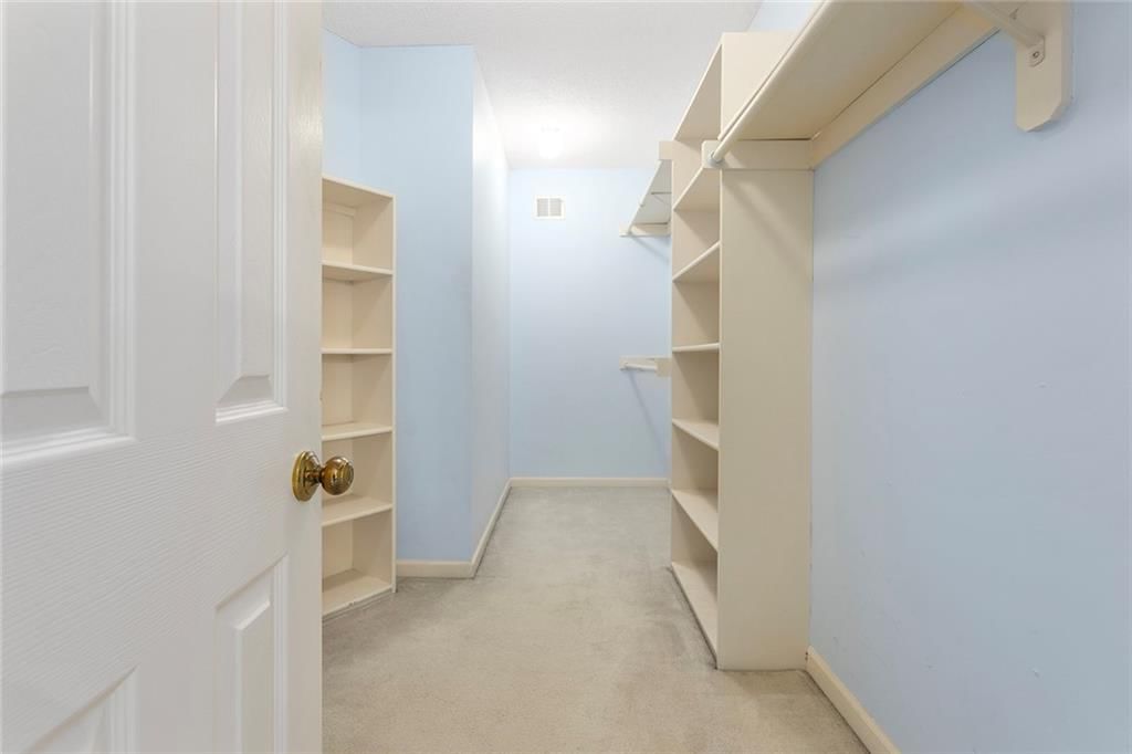 12628 Grandview Street — photo 33