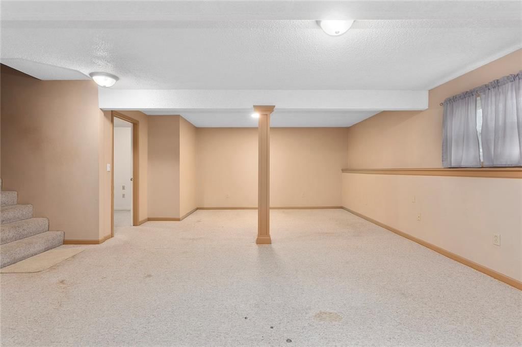 12628 Grandview Street — photo 42