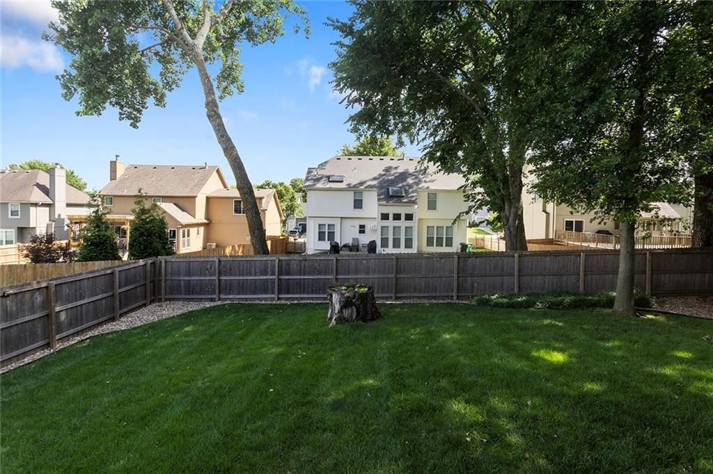 12628 Grandview Street — photo 52