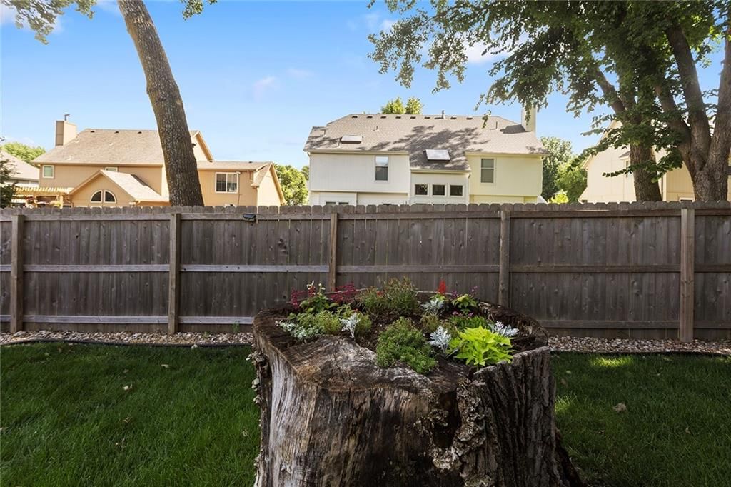 12628 Grandview Street — photo 53
