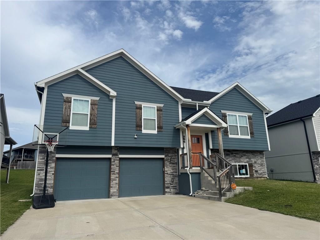 505 SW Ridgeview Drive — photo 2
