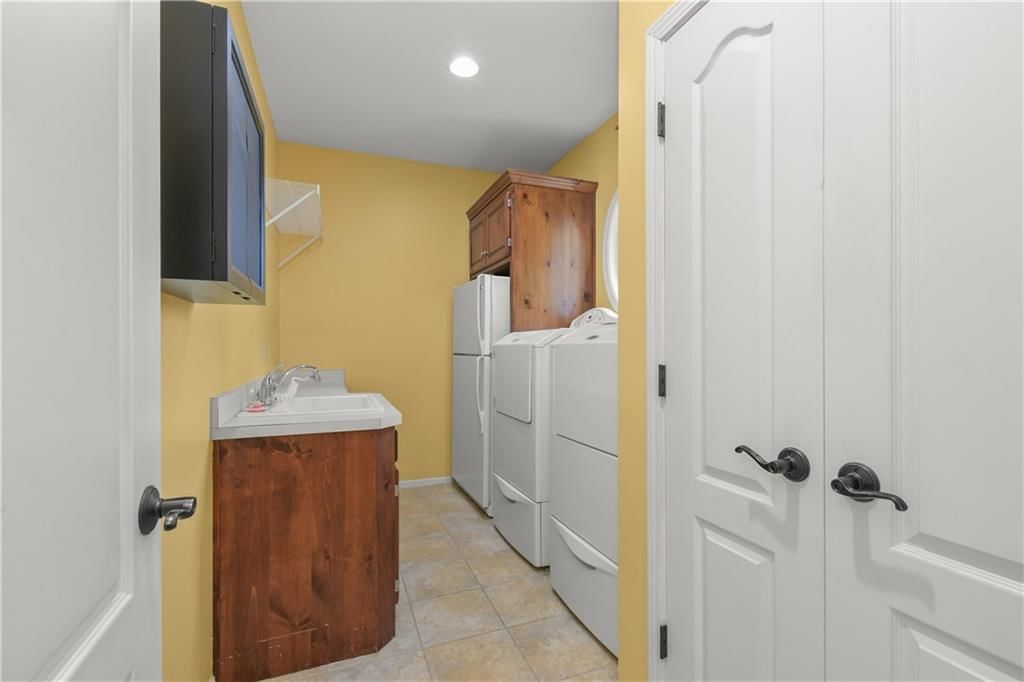 13210 Outlook Street — photo 21