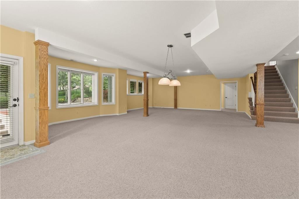 13210 Outlook Street — photo 39