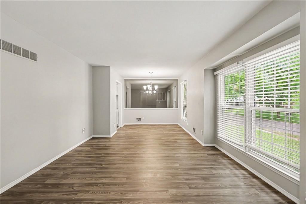 10817 Fuller Avenue — photo 7