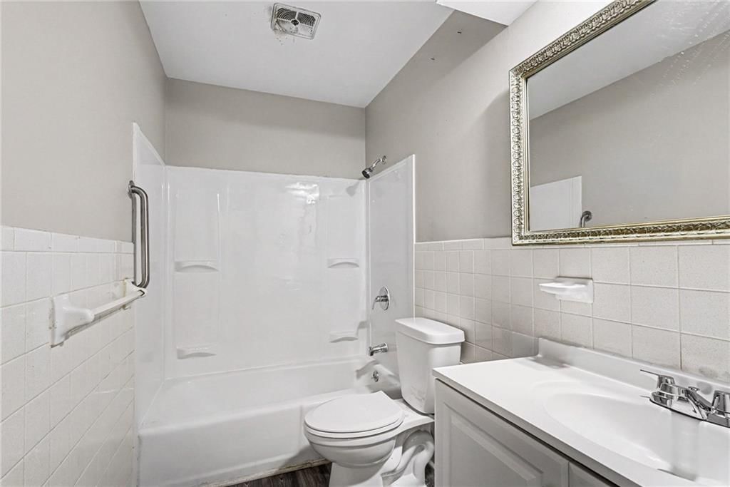 10817 Fuller Avenue — photo 16
