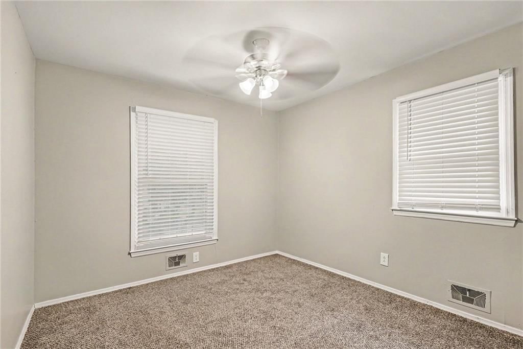 10817 Fuller Avenue — photo 17