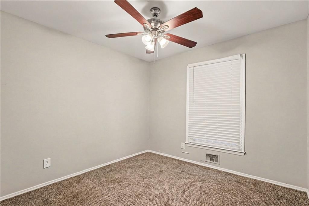 10817 Fuller Avenue — photo 19