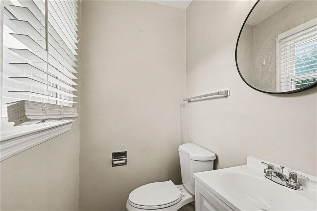 10817 Fuller Avenue — photo 23
