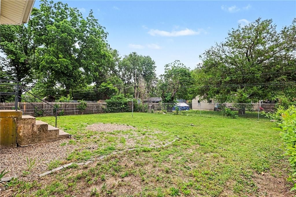 10817 Fuller Avenue — photo 24