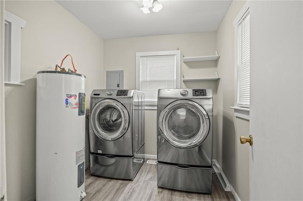 807 SE Grand DD Highway — photo 13